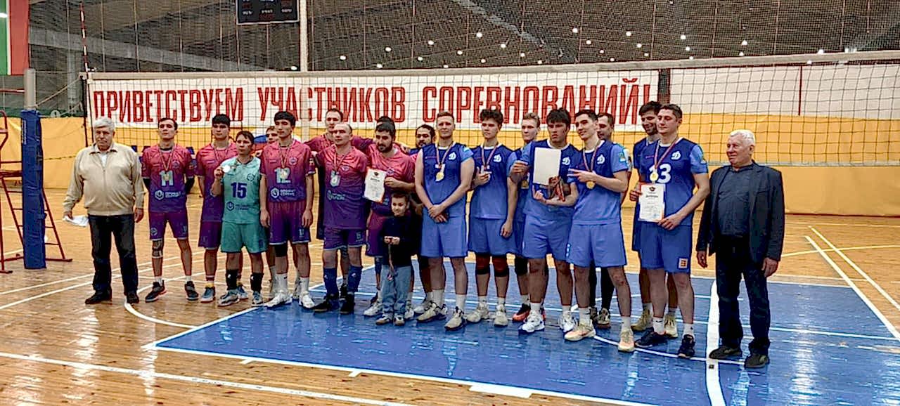 Команда «Динамо-Союз» завоевала Кубок Республики Казахстан по волейболу среди мужских команд. Команда «Динамо-Союз» завоевала Кубок Республики Казахстан по волейболу среди мужских команд.
